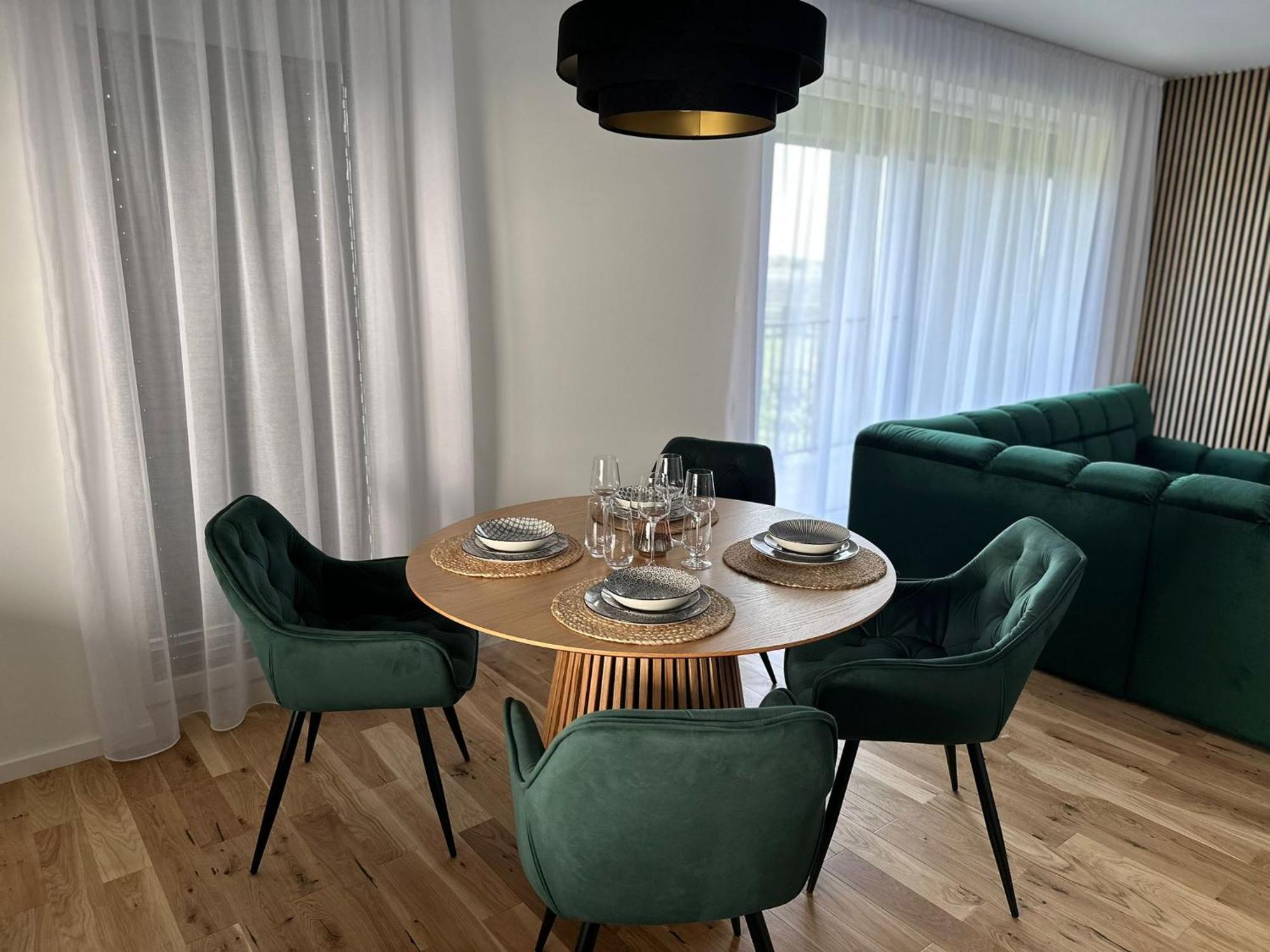 Luxury Apartment - Astro Dunajská Streda Eksteriør billede